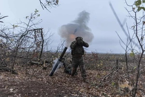 Chiến sự Nga - Ukraine 10-11: Ác liệt, thương vong lớn; Tổng tham mưu Ukraine nói về tình hình ‘leo thang’ ở miền Đông