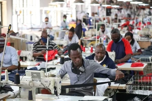 Mỹ, Nga, Trung Quốc và cuộc cạnh tranh ảnh hưởng ở châu Phi