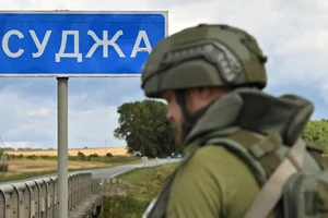 Chiến sự Nga - Ukraine 17-3: Ukraine rút khỏi thị trấn chiến lược Sudzha ở Kursk; Ông Trump và ông Putin sắp điện đàm về thỏa thuận ngừng bắn