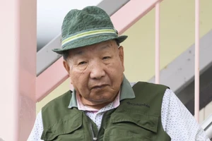 Tử tù thụ án lâu nhất thế giới nhận khoản bồi thường kỷ lục