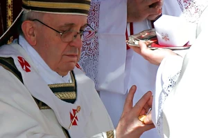 Chiếc nhẫn Ngư phủ của Giáo hoàng Francis sẽ bị phá hủy, tại sao?