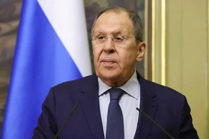Ông Lavrov: Pháp gửi tín hiệu muốn hòa giải với Nga 