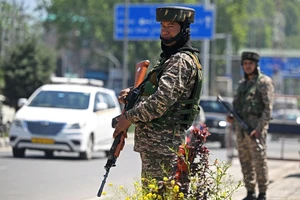 Không quân, hải quân Ấn Độ trong tư thế sẵn sàng giữa căng thẳng với Pakistan