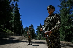 Cấp thiết tháo ngòi căng thẳng Ấn Độ - Pakistan