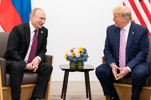 Trợ lý tổng thống Mỹ: Cuộc gặp Trump-Putin 'sắp diễn ra'