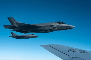 Thông tin tiêm kích F-35 ‘suýt’ trúng tên lửa Houthis có đáng lo với Mỹ?