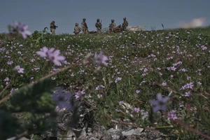 Chiến sự Nga - Ukraine 2-6: Không quân Nga tổn thất lớn vì Chiến dịch 'Mạng nhện' Ukraine; Moscow nói về khả năng thượng đỉnh Trump-Putin