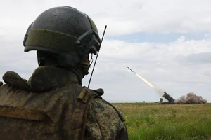 Chiến sự Nga - Ukraine 9-6: Ông Zelensky thừa nhận tình hình chiến trường rất khó khăn; Mỹ cảnh báo ‘Nga vẫn còn chưa trả đũa Chiến dịch Mạng nhện’