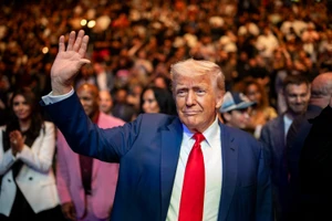 Ông Trump nêu ý tưởng tự bổ nhiệm mình làm chủ tịch Fed