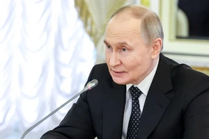 Ông Putin tiếp Ngoại trưởng Iran, bàn cách ‘tháo gỡ tình hình’