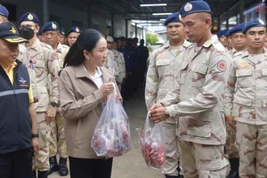 Thủ tướng Paetongtarn, ông Hun Sen thị sát biên giới hai nước 