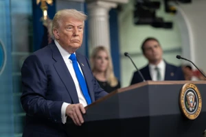 Thêm 7 nước nhận thư thông báo thuế từ ông Trump