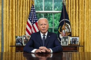 Ông Biden bác cáo buộc để trợ lý ký thay nhiều lệnh ân xá 
