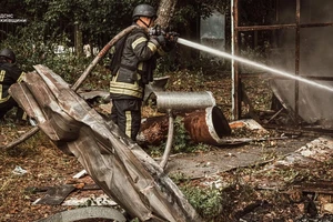 Nga không kích dữ dội Ukraine, sử dụng cả tên lửa đạn đạo siêu vượt âm Kinzhal