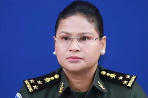 Campuchia cáo buộc Thái Lan dùng khí độc; Một tỉnh Thái Lan ban bố tình trạng thảm họa chiến tranh