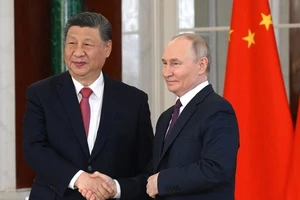 Ông Putin trao đổi Tân Hoa Xã về quan hệ Nga-Trung trước chuyến thăm Trung Quốc