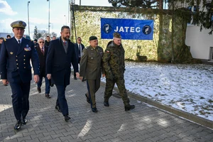 NATO-Ukraine lập trung tâm chung tại Ba Lan ứng phó các loại vũ khí khó tiêu diệt của Nga