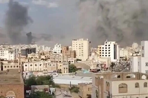 Israel không kích Yemen, gần 150 người thương vong