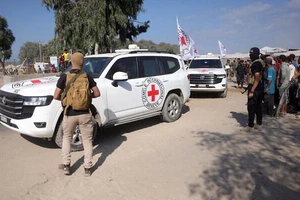 Hamas thả 20 con tin Israel, sắp trao trả hàng chục thi thể 