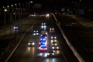 Hamas trả thi thể con tin sau khi Israel dọa cắt viện trợ, ông Trump cảnh báo giải giáp bằng vũ lực