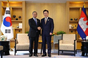 Ông Manet hội đàm Tổng thống Lee, chia buồn vụ sinh viên Hàn Quốc thiệt mạng ở Campuchia