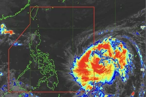 Dự báo siêu bão Fung-wong gây mưa rất lớn, ngập lụt và sạt lở khắp Philippines 