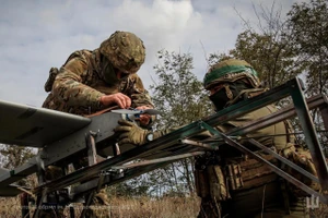 Chiến sự Nga - Ukraine 23-11: Nga không kích khắp tỉnh thành Ukraine; Kiev lần đầu dùng UAV bắn hạ trực thăng Mi-8 của Nga