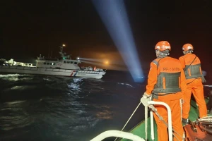 Đài Loan dừng bay phi đội F-16 sau vụ tiêm kích và phi công mất tích trên biển