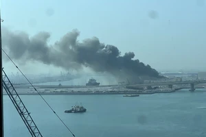 Căn cứ Pháp và Anh ở Trung Đông bị tấn công, Pháp điều tàu sân bay đến Địa Trung Hải 