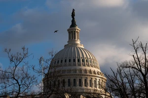 Thượng viện Mỹ bác nghị quyết ngừng tấn công Iran