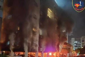 Chiến sự Trung Đông ngày 20: Khói lửa khắp khu vực; Lãnh tụ Tối cao Iran tuyên bố trả thù