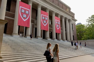 Chính quyền Mỹ kiện ĐH Harvard với cáo buộc ‘làm ngơ trước chủ nghĩa bài Do Thái’