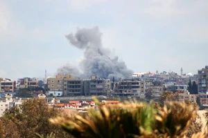 Quốc tế đồng loạt lên án việc Israel không kích Lebanon làm 254 người thiệt mạng