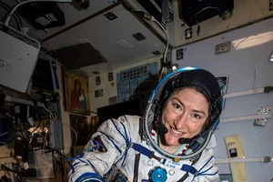 Hành trình đầy cảm hứng của Christina Koch - nữ phi hành gia duy nhất của sứ mệnh Artemis II