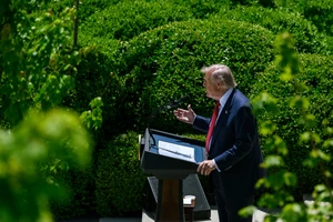 Chiến sự Trung Đông ngày 81: Mỹ hoãn tấn công Iran theo lệnh ông Trump; Hezbollah phóng tên lửa đất đối không vào chiến đấu cơ Israel