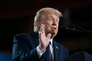 Chiến sự Trung Đông ngày 102: Ông Trump lần nữa cảnh báo ông Netanyahu; Tuyên bố lạc quan từ Mỹ và Iran, khả năng có thỏa thuận hai tuần tới
