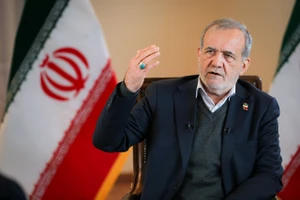 Tehran gọi thỏa thuận với Mỹ là ‘thông điệp từ một Iran hùng mạnh”; Nga lên tiếng 