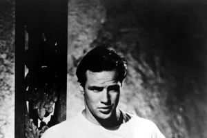 Những giây phút đàn ông “bất ngờ” gợi cảm