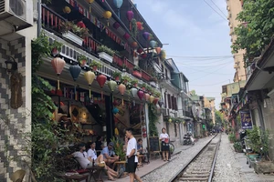 Không đánh đổi tính mạng để duy trì 'cà phê đường tàu'