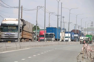 TP.HCM triển khai nhiều dự án kết nối từ phí hạ tầng cảng biển