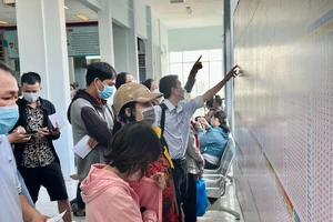 Bán 3.000 vé tàu tết Nguyên đán bổ sung từ chiều nay