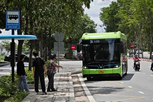 Xe buýt TP.HCM được đổi mới theo lộ trình, 85% là xe buýt mới