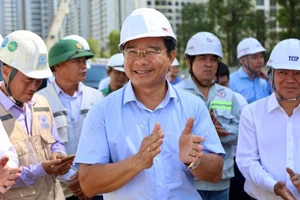 Chủ tịch UBND TP.HCM yêu cầu địa phương, chủ đầu tư cam kết về tiến độ đường Vành đai 3