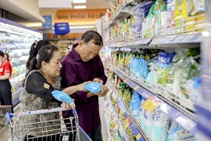 Sửa Luật Thuế thu nhập cá nhân: San sẻ gánh nặng với người dân