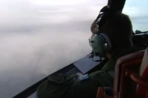 Máy bay Úc không thể tiếp cận mảnh vỡ do thời tiết xấu