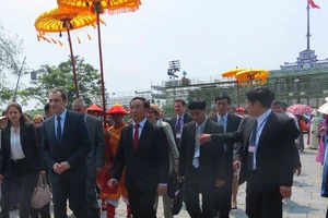 Thủ tướng cộng hòa Bulgaria thăm Huế