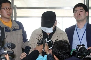 Chủ tịch công ty chủ quản phà SEWOL bị bắt với tội ngộ sát