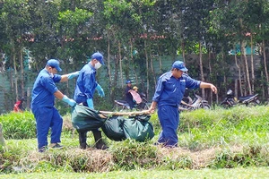 Rùng mình phát hiện phụ nữ chết dưới hồ rau