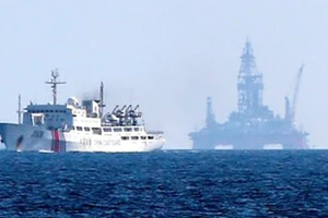 Báo Nhật: Tiết lộ việc TQ phê chuẩn khoan dầu Biển Đông