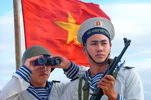 ĐỌC GÌ TRÊN PHÁP LUẬT TP.HCM SỐ CHỦ NHẬT 1-6-2014?